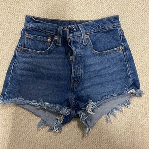 Levi’s 501 shorts high rise